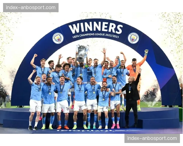 皇家马德里主场迎战曼城,卫冕冠军与三冠王上演提前决赛 皇家马德里主场迎战曼城,卫冕冠军与三冠王上演提前决赛